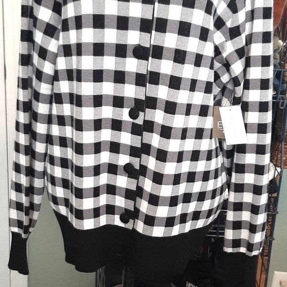 Ella Rafaella NWT Checkered Button Down Sweater Size XL - Picture 7 of 9